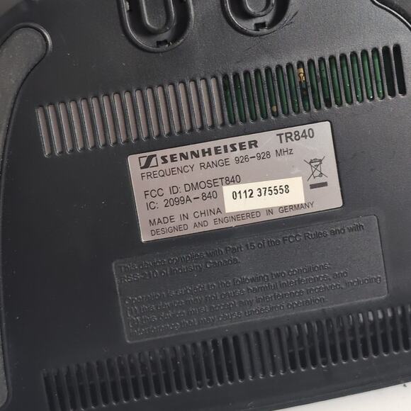 SENNHEISER TR840 & RR840S TV Stereo Wireless Listening System - Picture 5 of 5